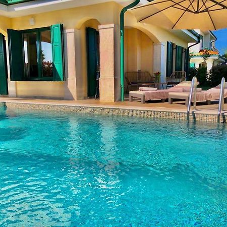 Private Villa "San Servolo House" With Sea View And Private Pool Buje Bagian luar foto